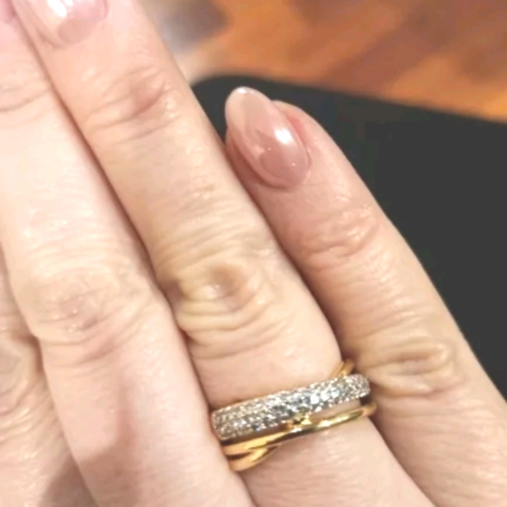 NEW*925 Gold Women’s Diamond Cross Ring - Picture 1 of 4